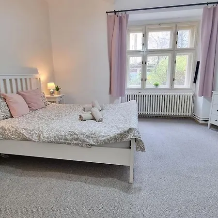 Apartamento Finnem Kyjevska *